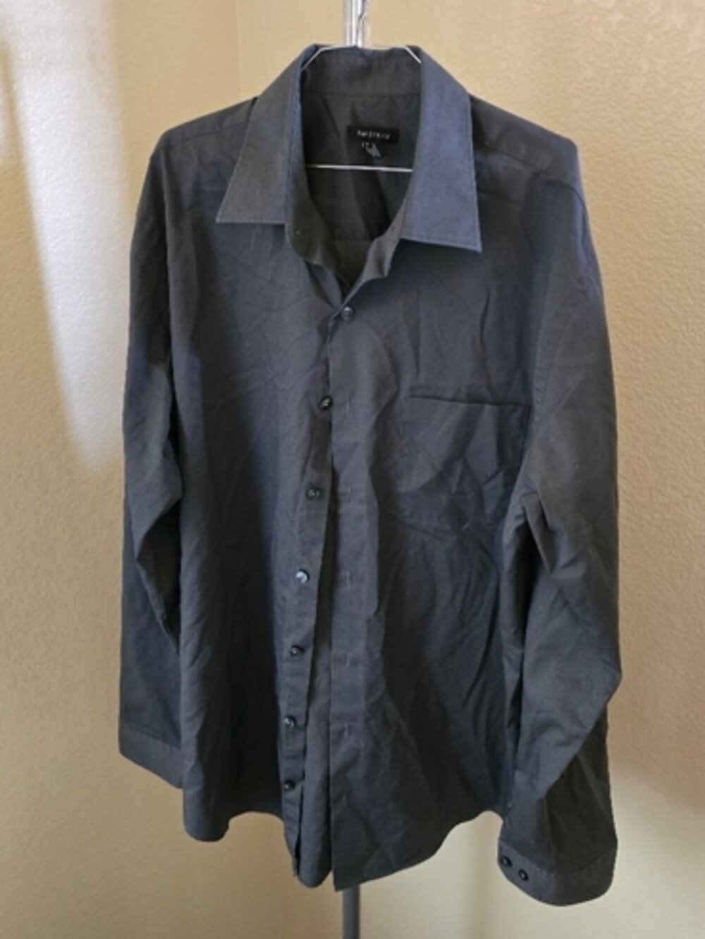 Van Heusen Long Sleeve Button Down Shirt With Pocket